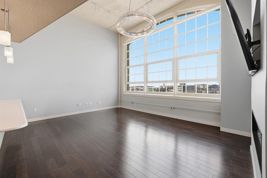 One Montgomery Plaza Residence Condo - Residential