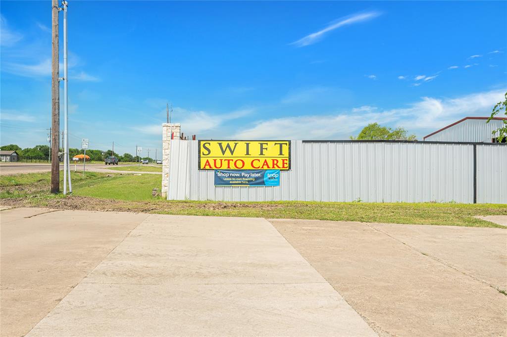 Honeycreek Acres - Commercial Sale