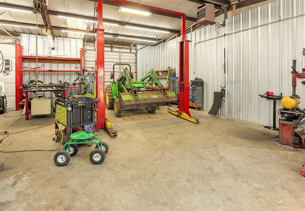 Honeycreek Acres - Commercial Sale