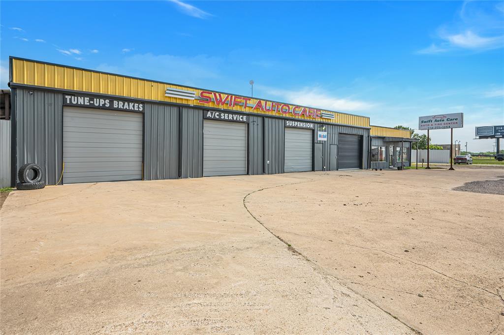 Prime commercial opportunity at the Rockwall County line! This 3,200-square-foot metal building is currently operating as an auto repair facility and offers exceptional visibility and accessibility. Situated on 2 acres, the property includes a large concrete pad behind the existing building, already prepared for an additional structure or future expansion. The site is equipped with a septic system and is the last available lot at the Rockwall County line, making it a rare investment opportunity. According to TxDOT, the property benefits from an impressive daily traffic count of 13,594 vehicles, providing outstanding exposure for a variety of commercial uses.