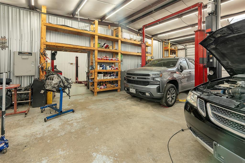 Honeycreek Acres - Commercial Sale