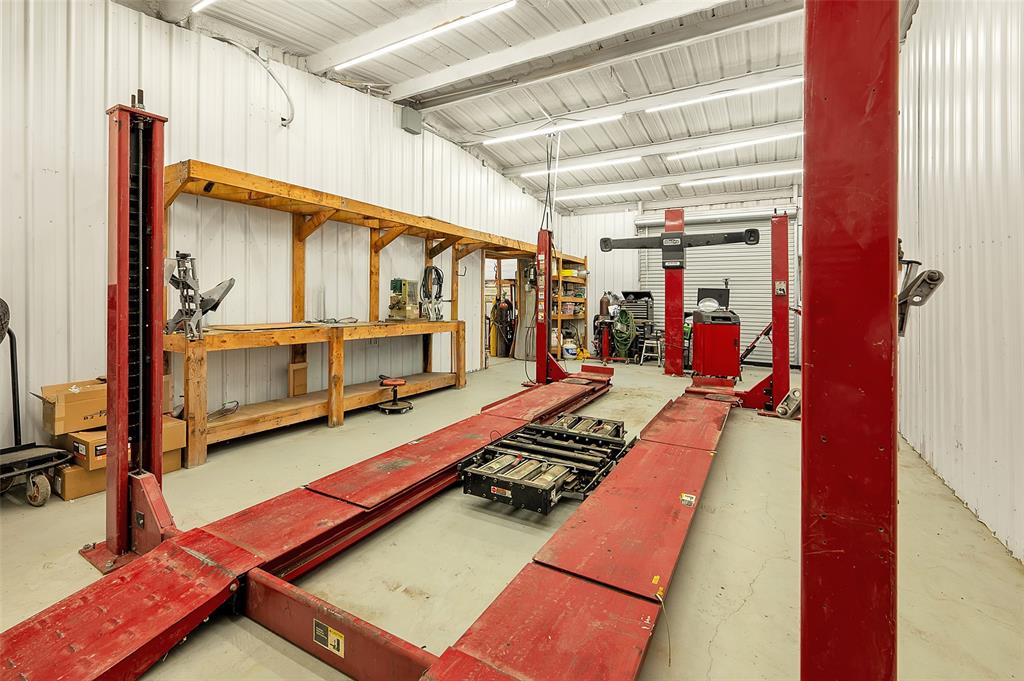 Honeycreek Acres - Commercial Sale