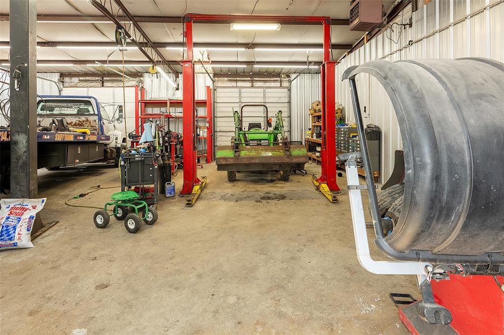 Honeycreek Acres - Commercial Sale