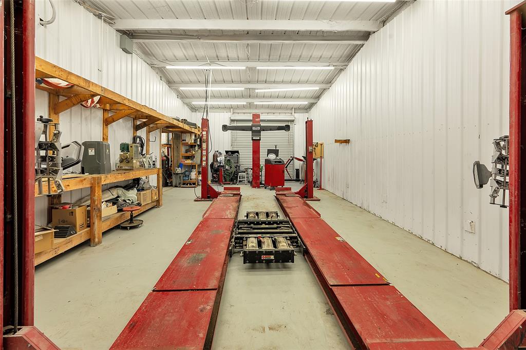 Honeycreek Acres - Commercial Sale