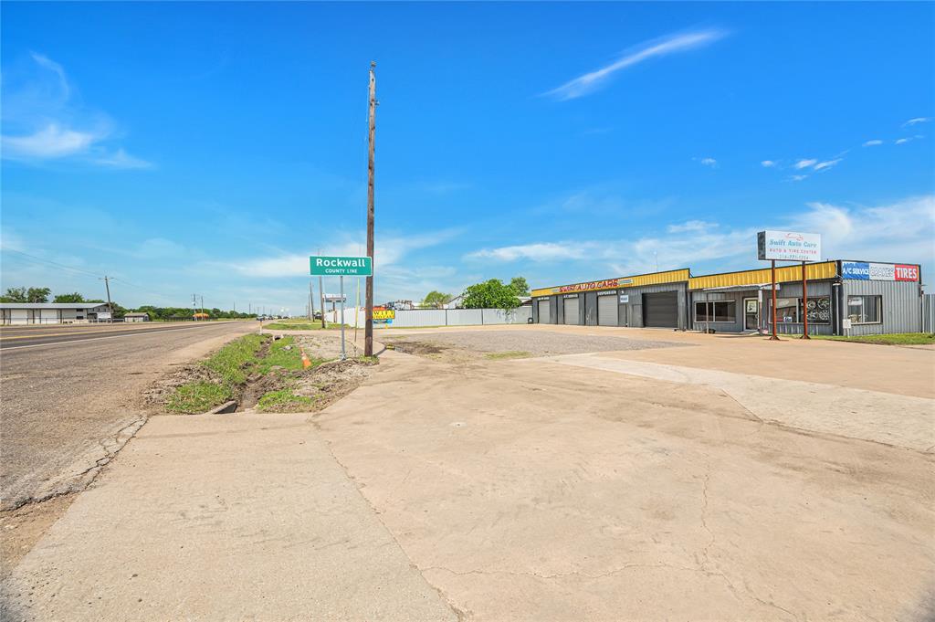 Honeycreek Acres - Commercial Sale