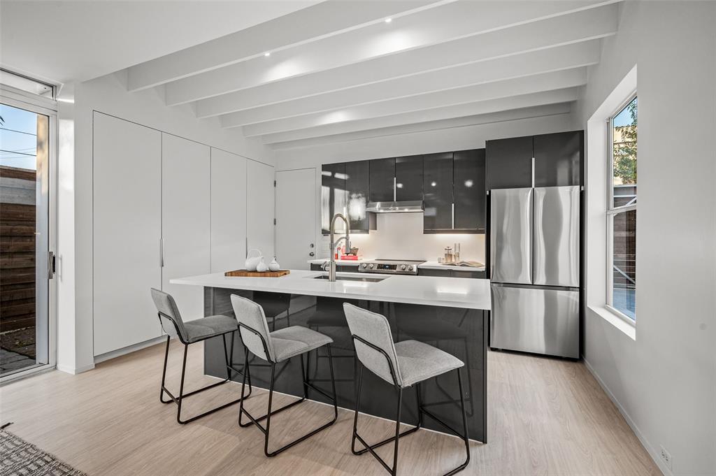 Robertson & Harris - Residential