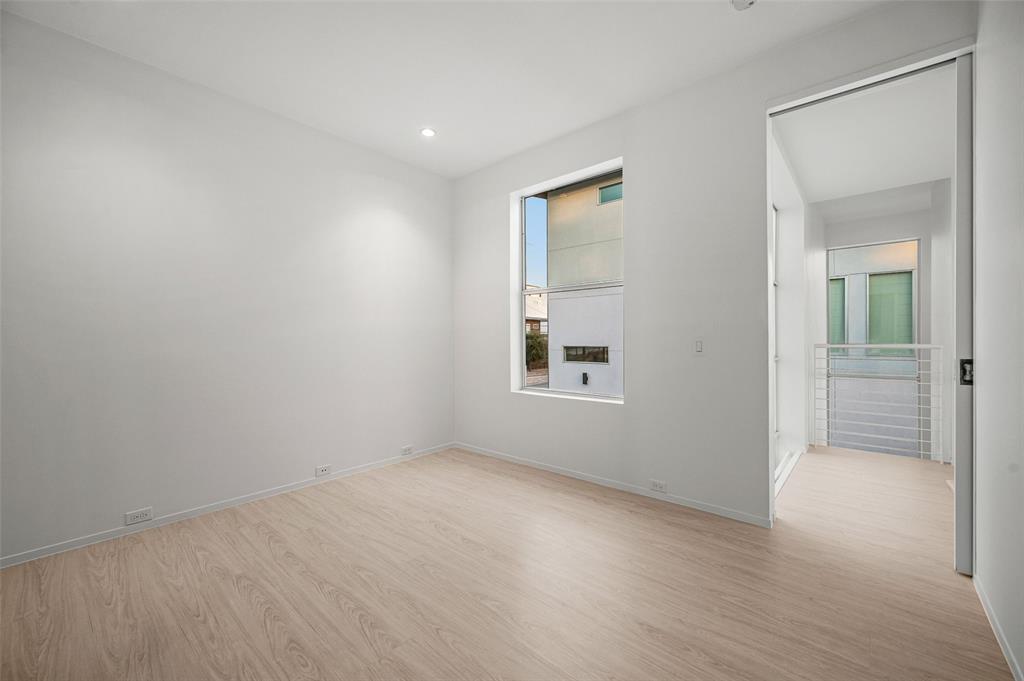 Robertson & Harris - Residential