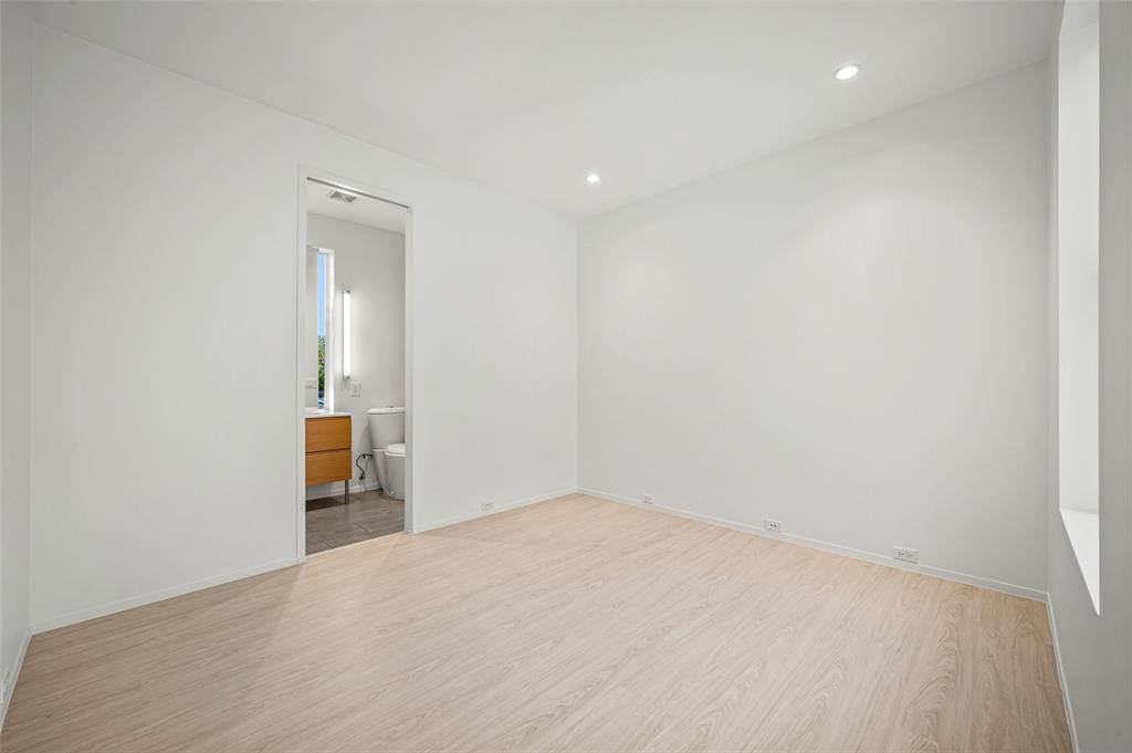 Robertson & Harris - Residential