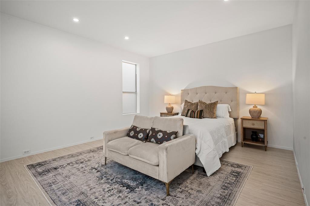 Robertson & Harris - Residential