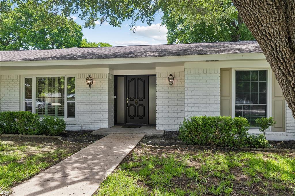 Ridglea Country Club Estates - Residential