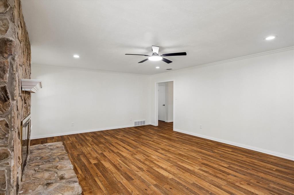 Ridglea Country Club Estates - Residential