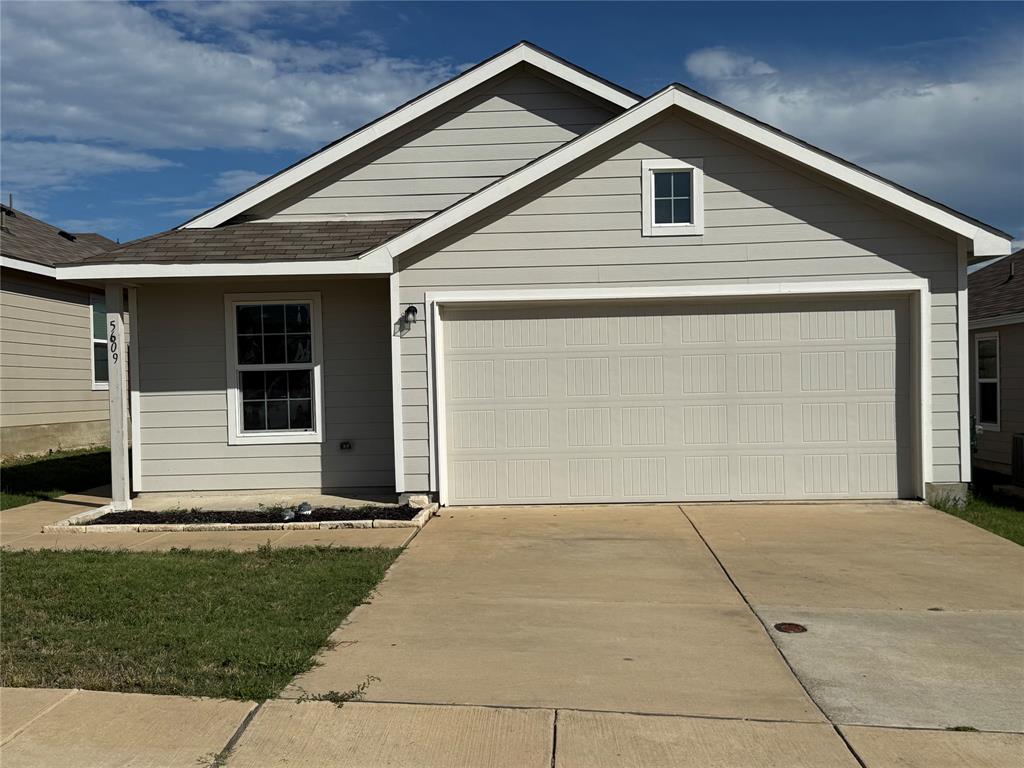 TRINITY CROSSING # 1, - Residential