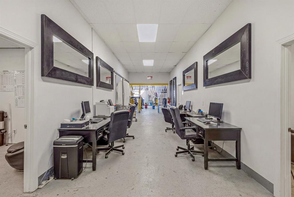 B R Add - Commercial Sale