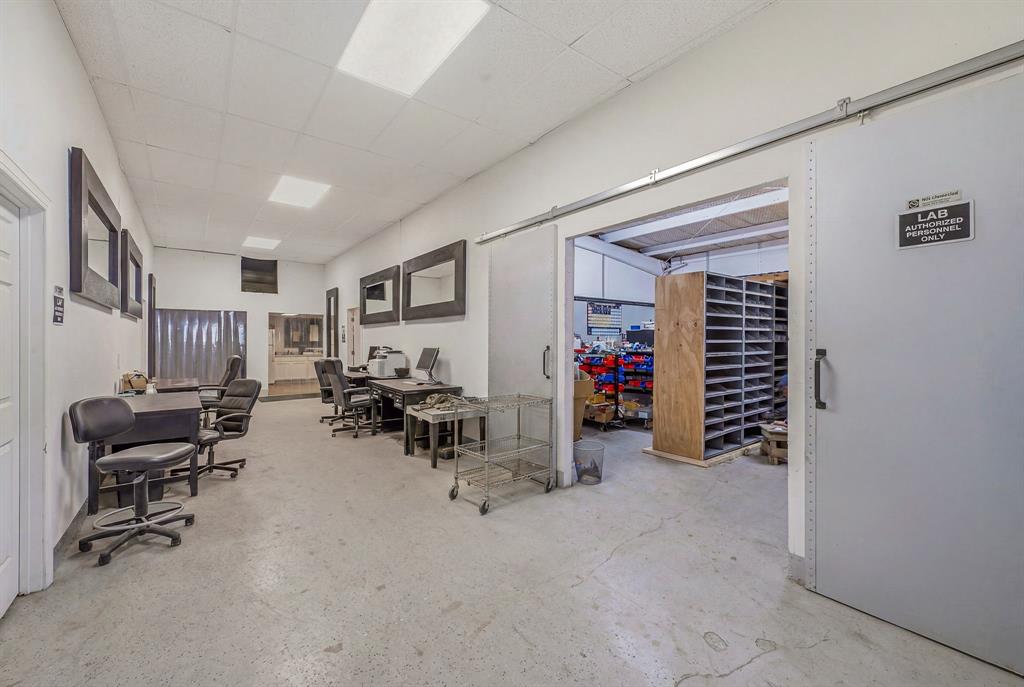 B R Add - Commercial Sale