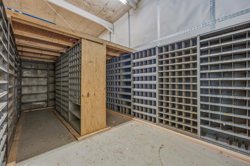 B R Add - Commercial Sale