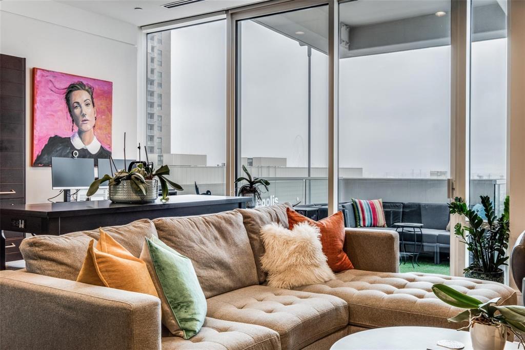 South Tower Residences - Residential