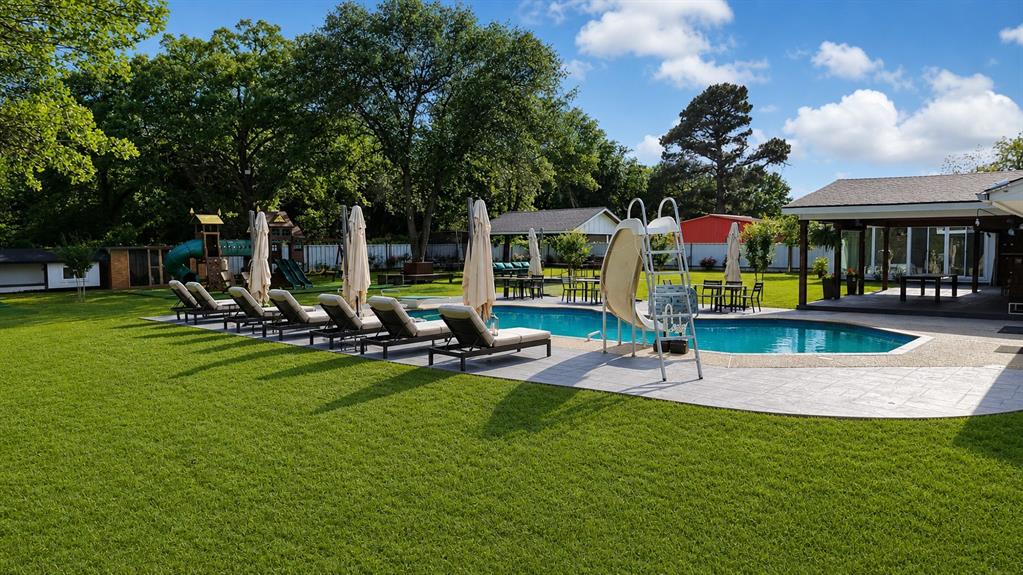 WESTWOOD - Residential
