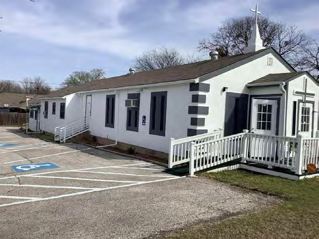 Uhl Estates - Commercial Sale