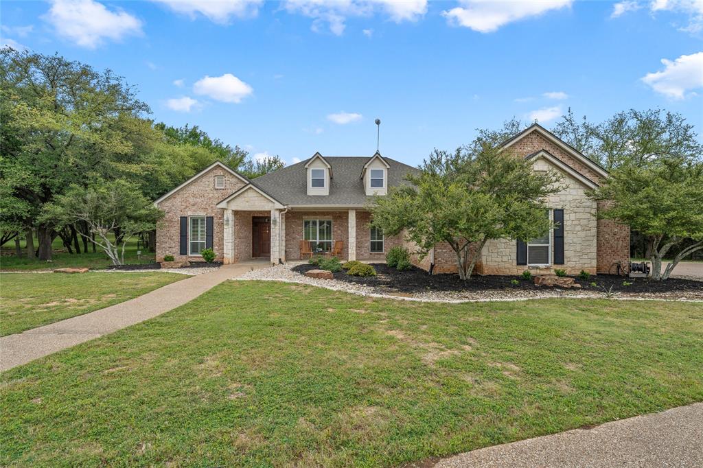 Three 17 River Oaks - Residential