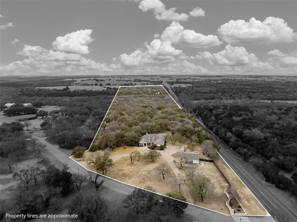 Three 17 River Oaks - Residential