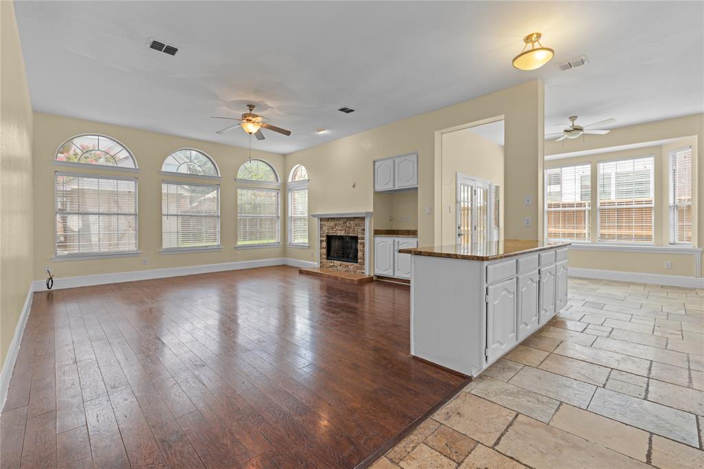 Stone Creek Estate - Residential
