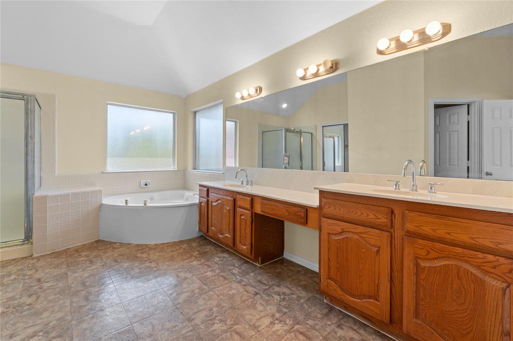 Stone Creek Estate - Residential