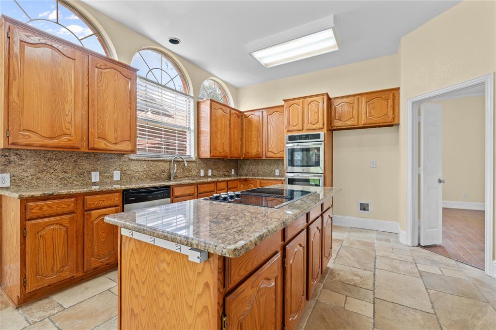 Stone Creek Estate - Residential