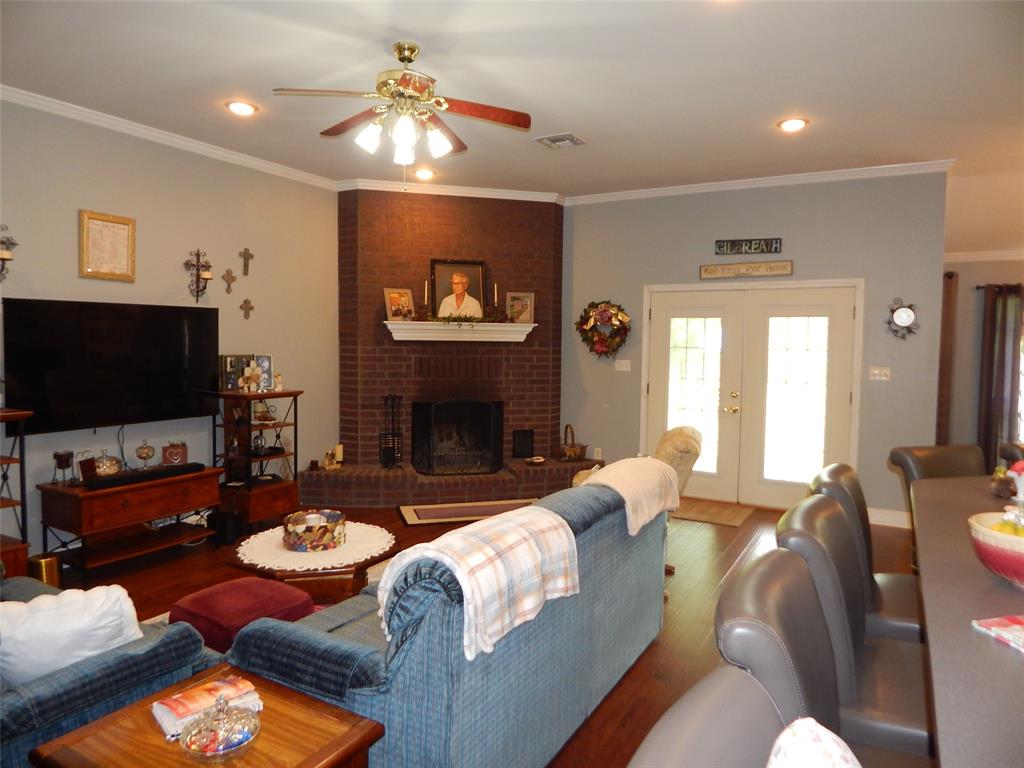 TALL TIMBERS - Residential