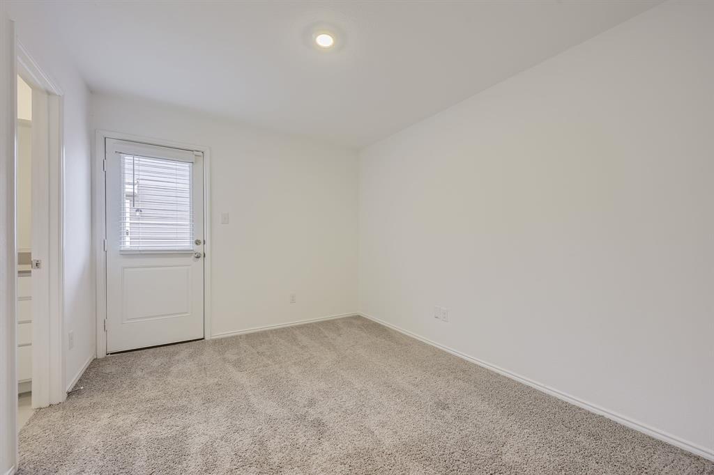 Risinger Court Condos - Residential