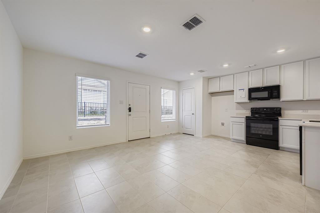 Risinger Court Condos - Residential