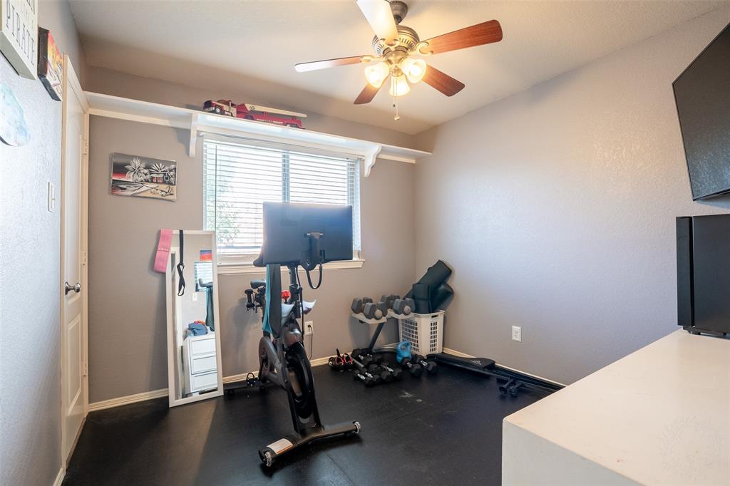 Hampton Place Burleson - Residential
