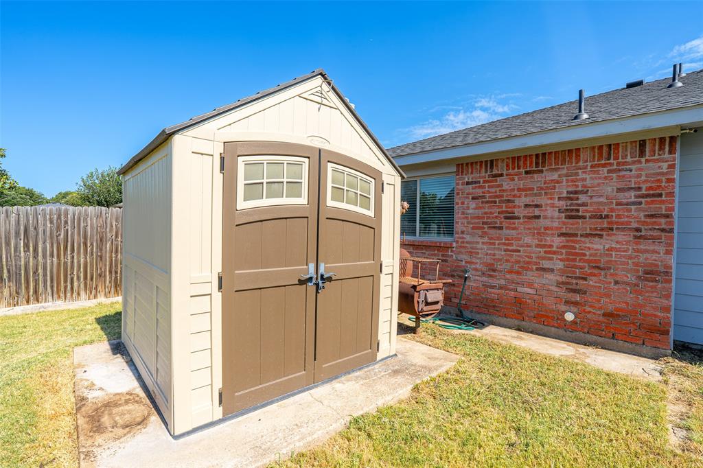 Hampton Place Burleson - Residential
