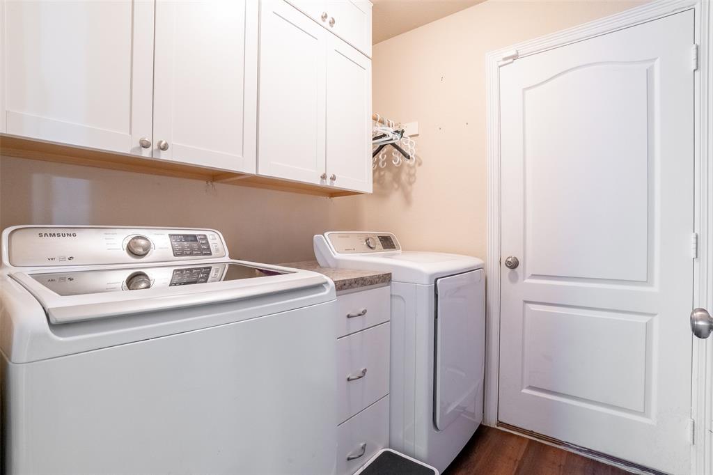 Hampton Place Burleson - Residential