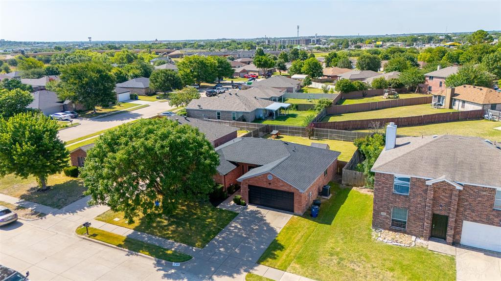 Hampton Place Burleson - Residential