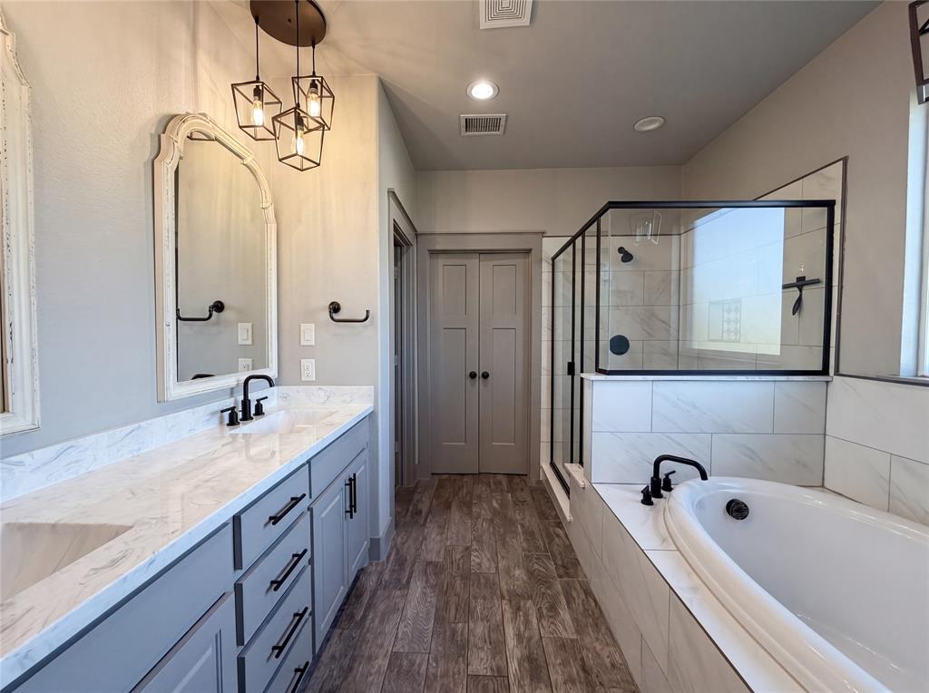 NORTHSTAR ESTATES - Residential