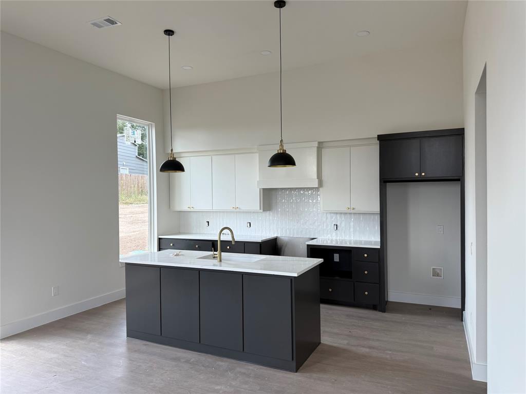 commanche cove - Residential