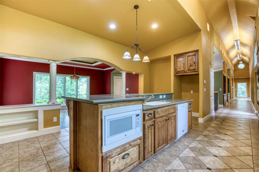 Emerald Sound At Lake Lewisvil - Residential
