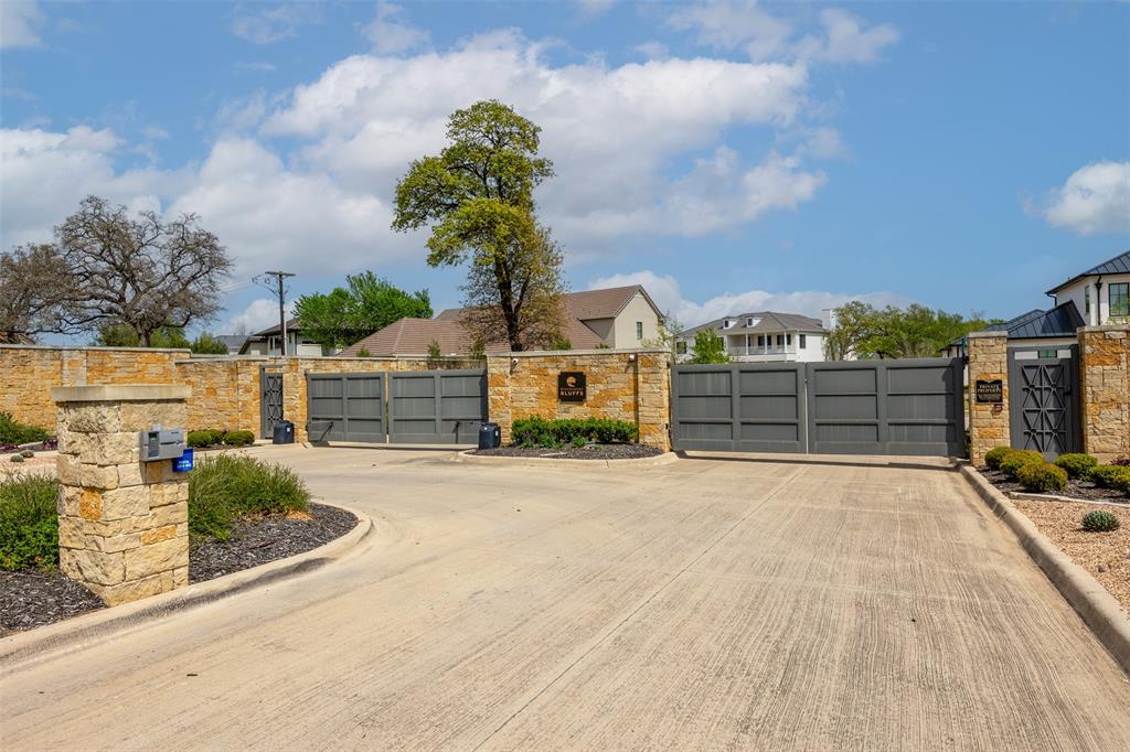 Rivercrest Addition - Land
