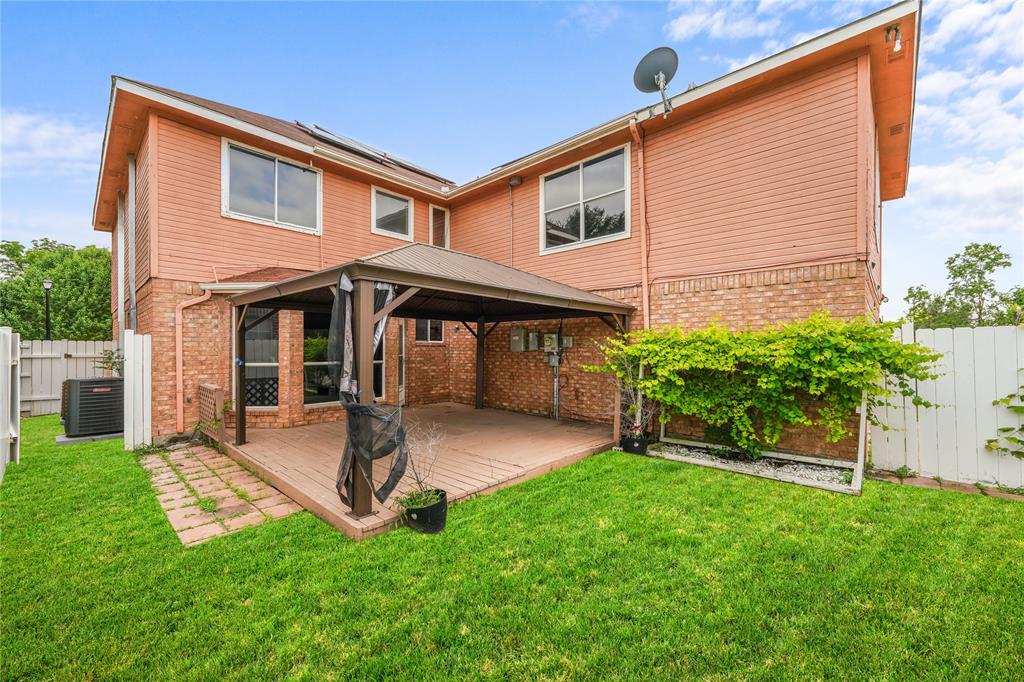 Creekside At High Pointe - Residential