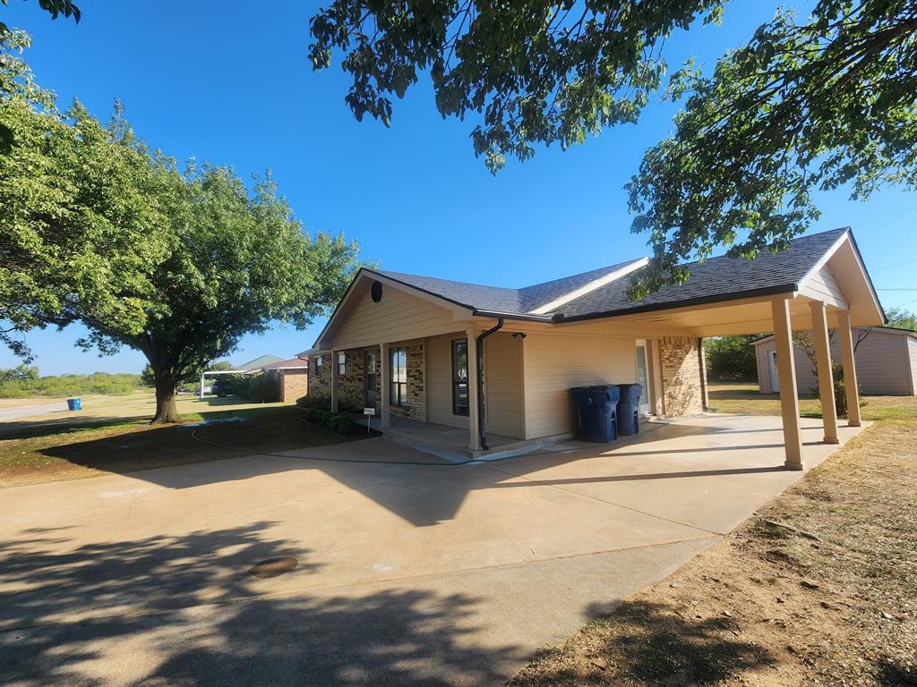 Country Club Estates - Residential