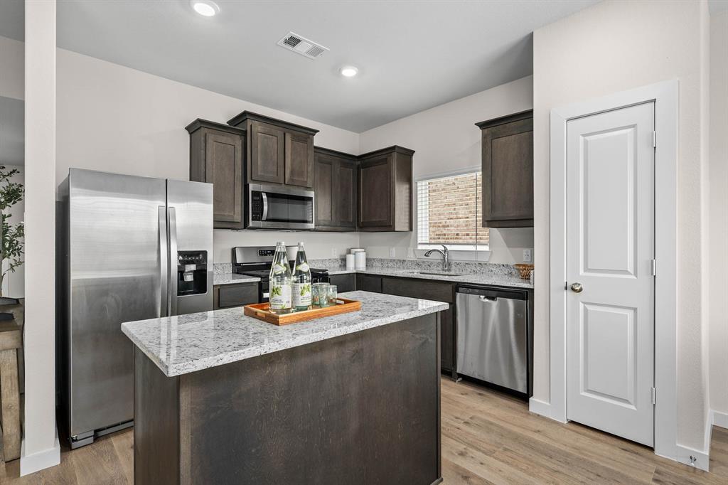 Vista West - Residential