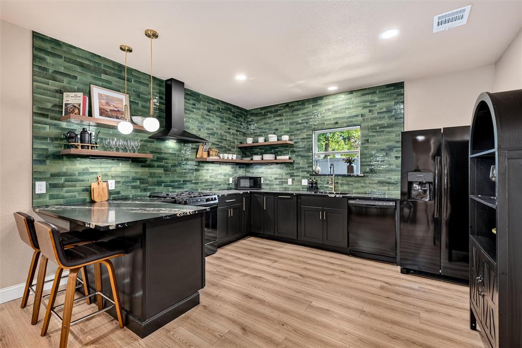 T T Bradley Add - Residential