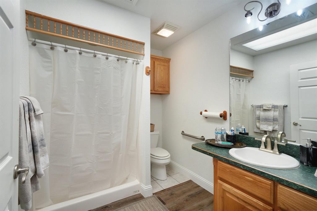 HT Henry AKA Lodal Land Tr 7 - Residential