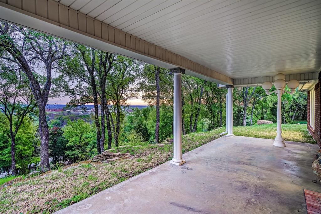 HT Henry AKA Lodal Land Tr 7 - Residential