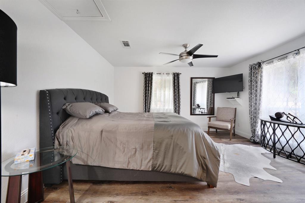HT Henry AKA Lodal Land Tr 7 - Residential