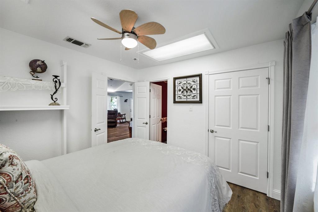 HT Henry AKA Lodal Land Tr 7 - Residential
