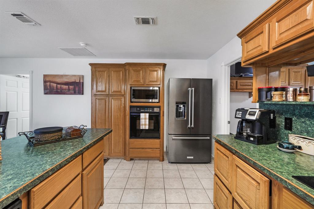 HT Henry AKA Lodal Land Tr 7 - Residential