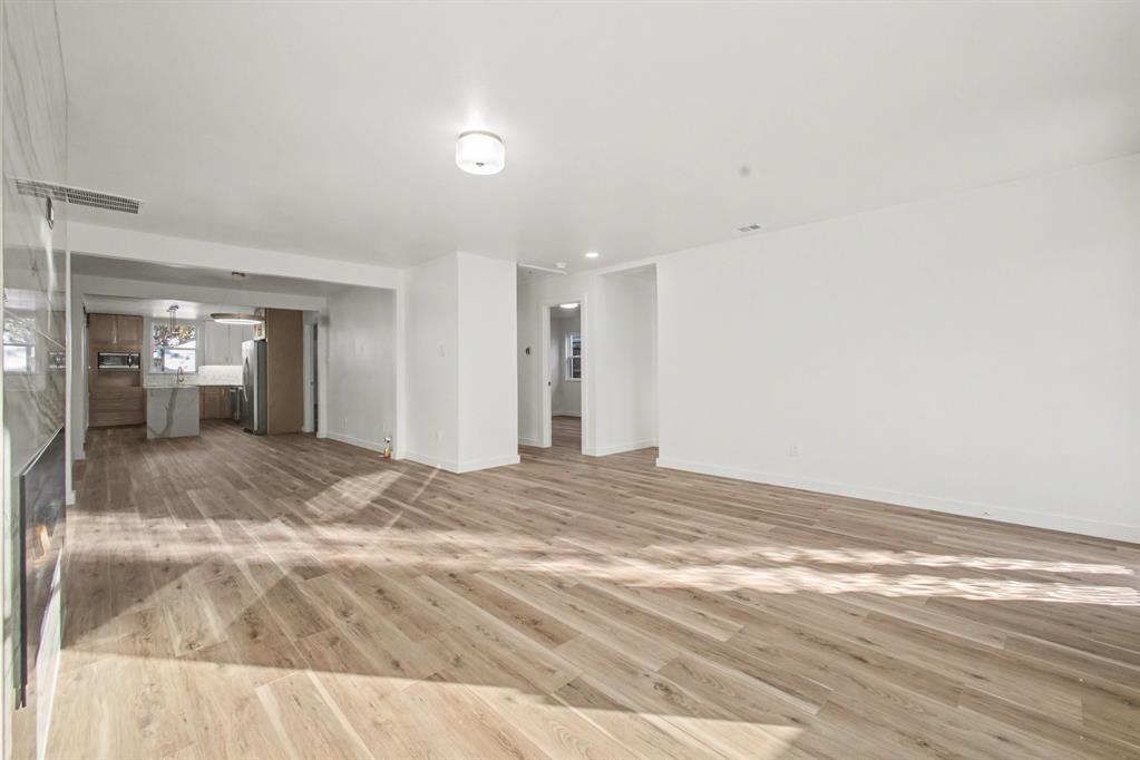 Lovers Lane Heights - Residential