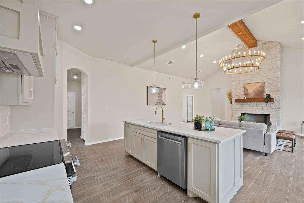 SANTOS ESTATES - Residential
