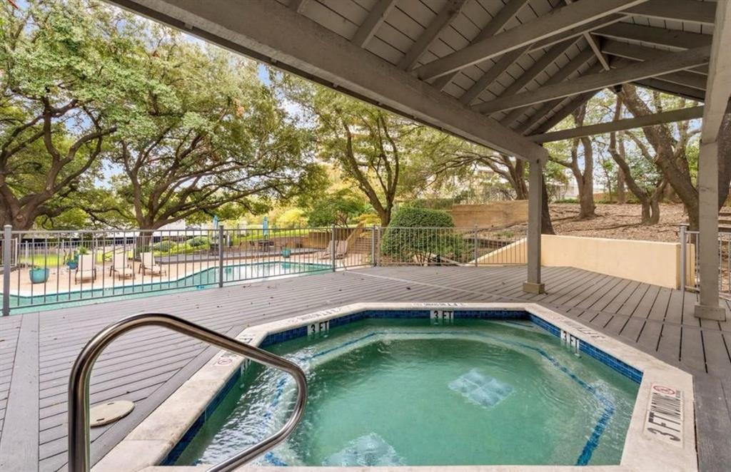 Twenty 01 Turtle Crk Condo - Residential